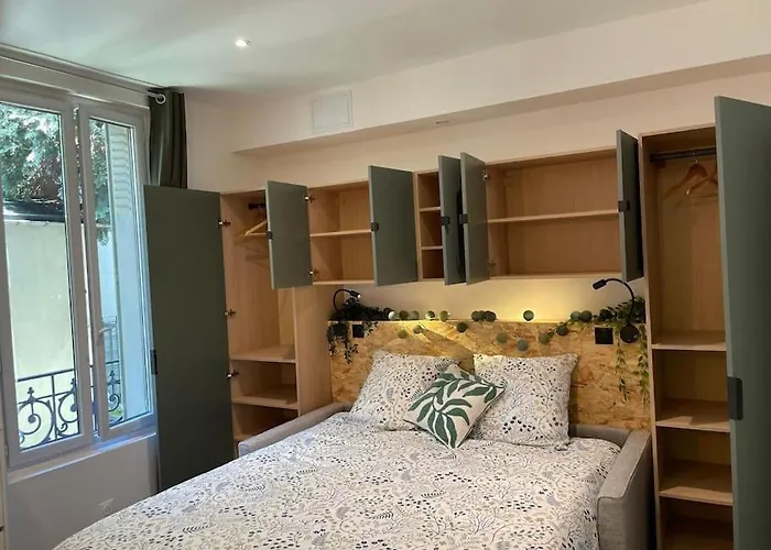 Studio Verdoyant Avec Exterieur